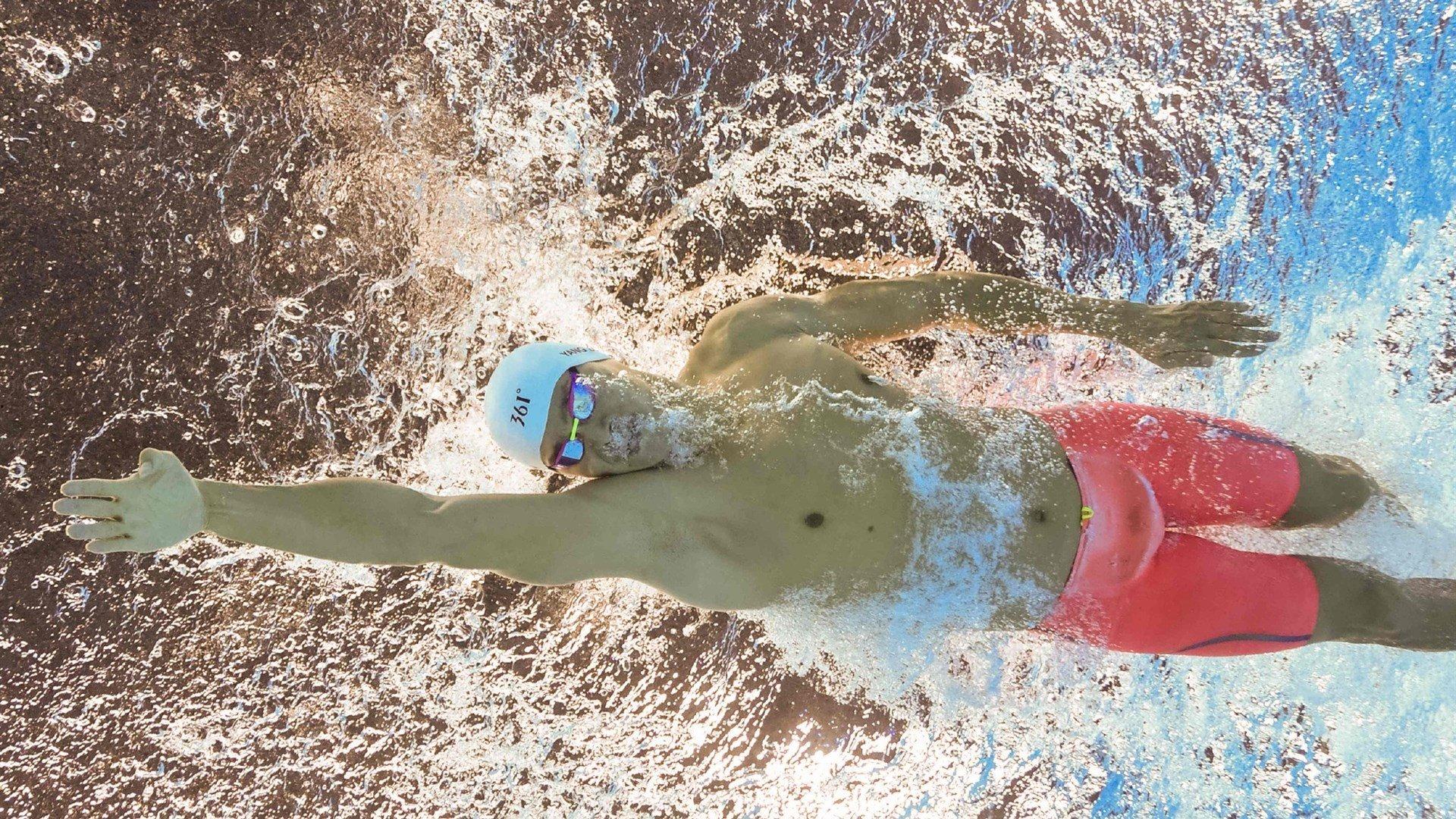 混合泳新星闪耀全国锦标赛，老将新人同台竞技创佳绩